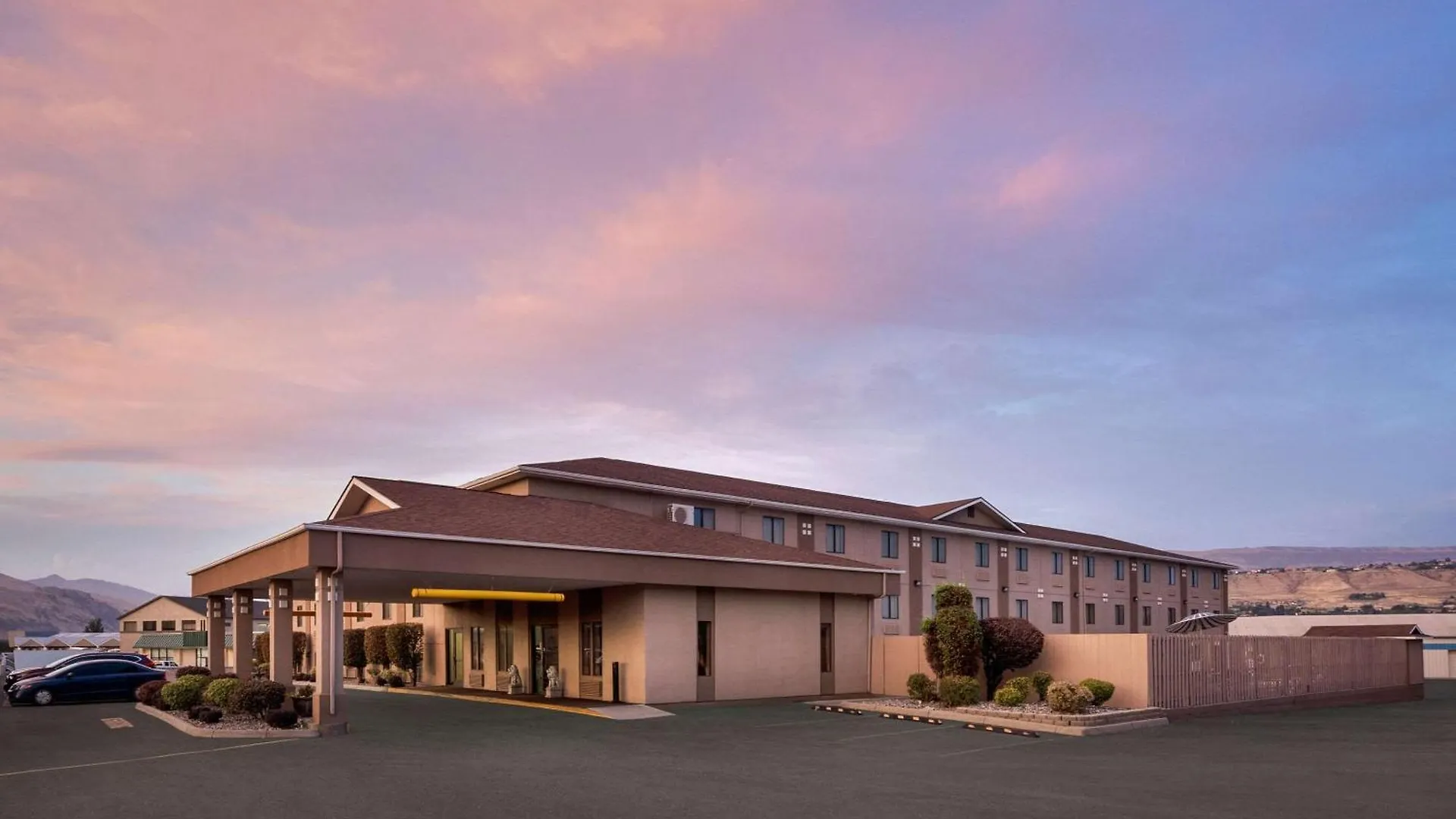 6 Inn Hotels in Washington State That Stand Out