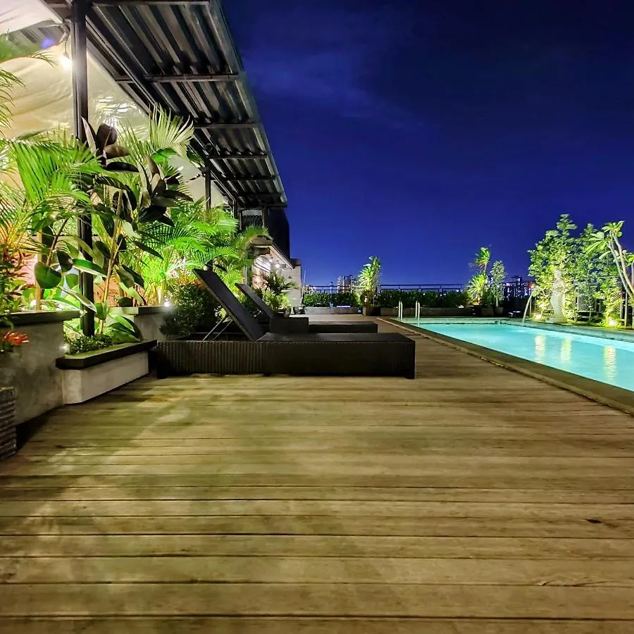 4 Budget Hotels in Cilandak That Don't Cut What Matters