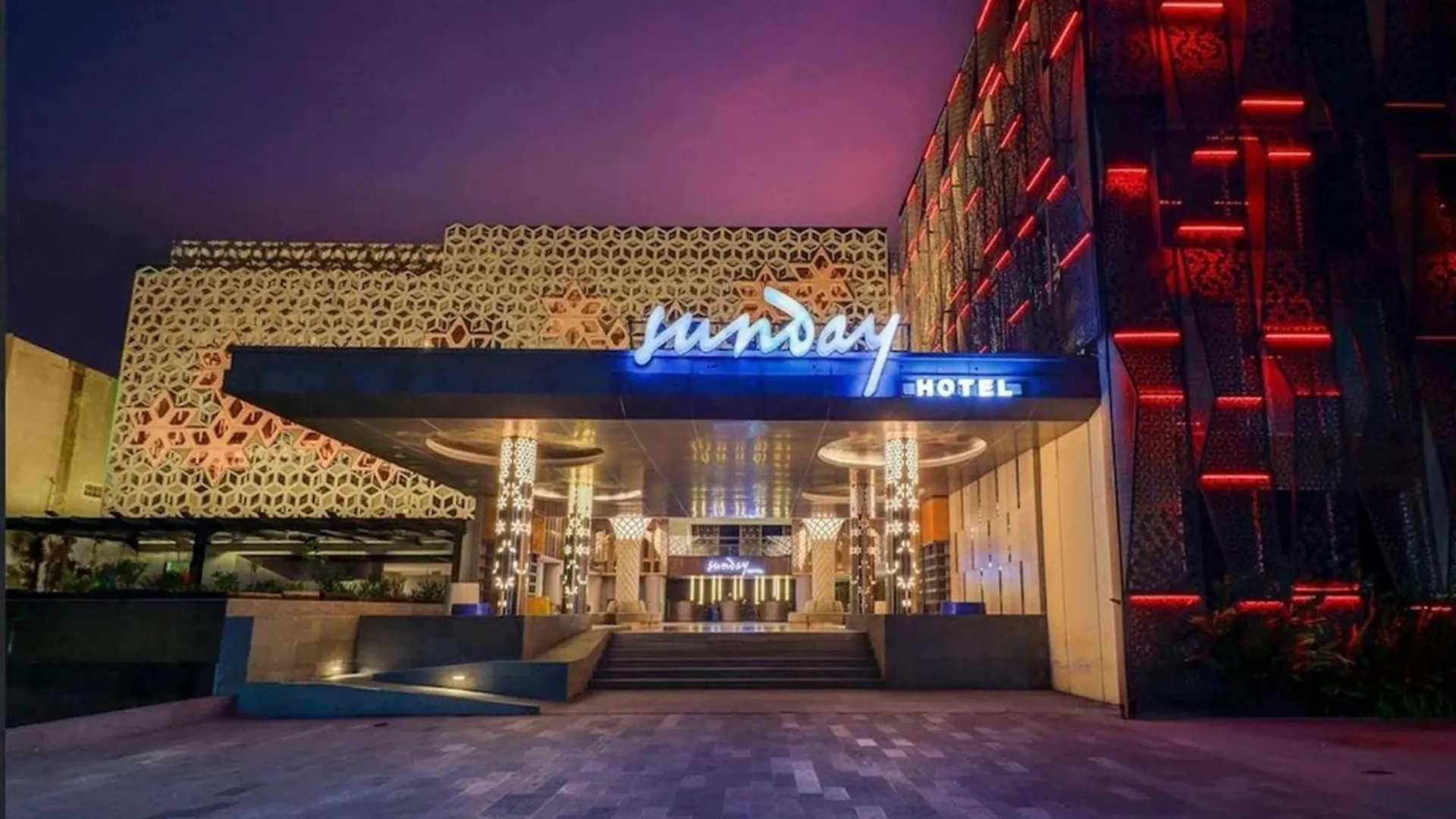 Where to Stay Near Kuta Square: 15 Best Airport Hotels