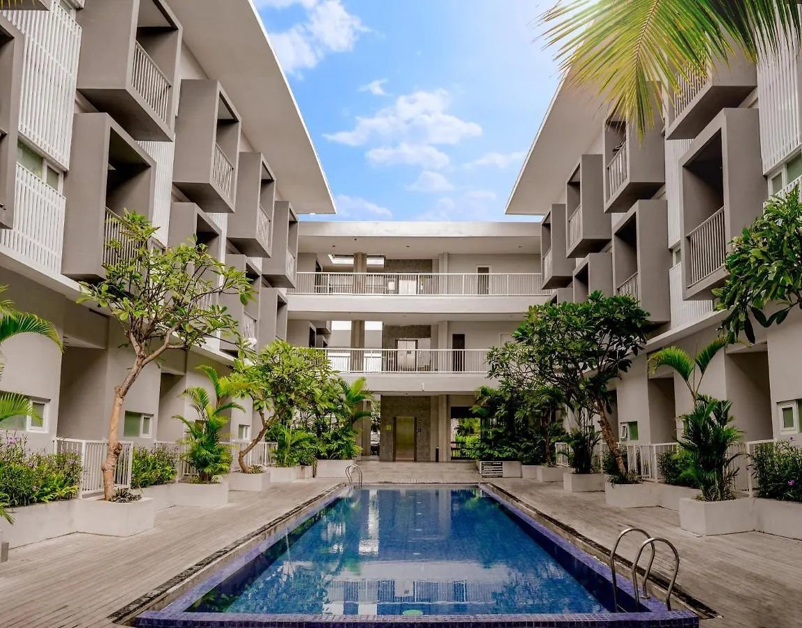 Where to Stay Near Waterbom Bali: 7 Airport Hotels Reviewed