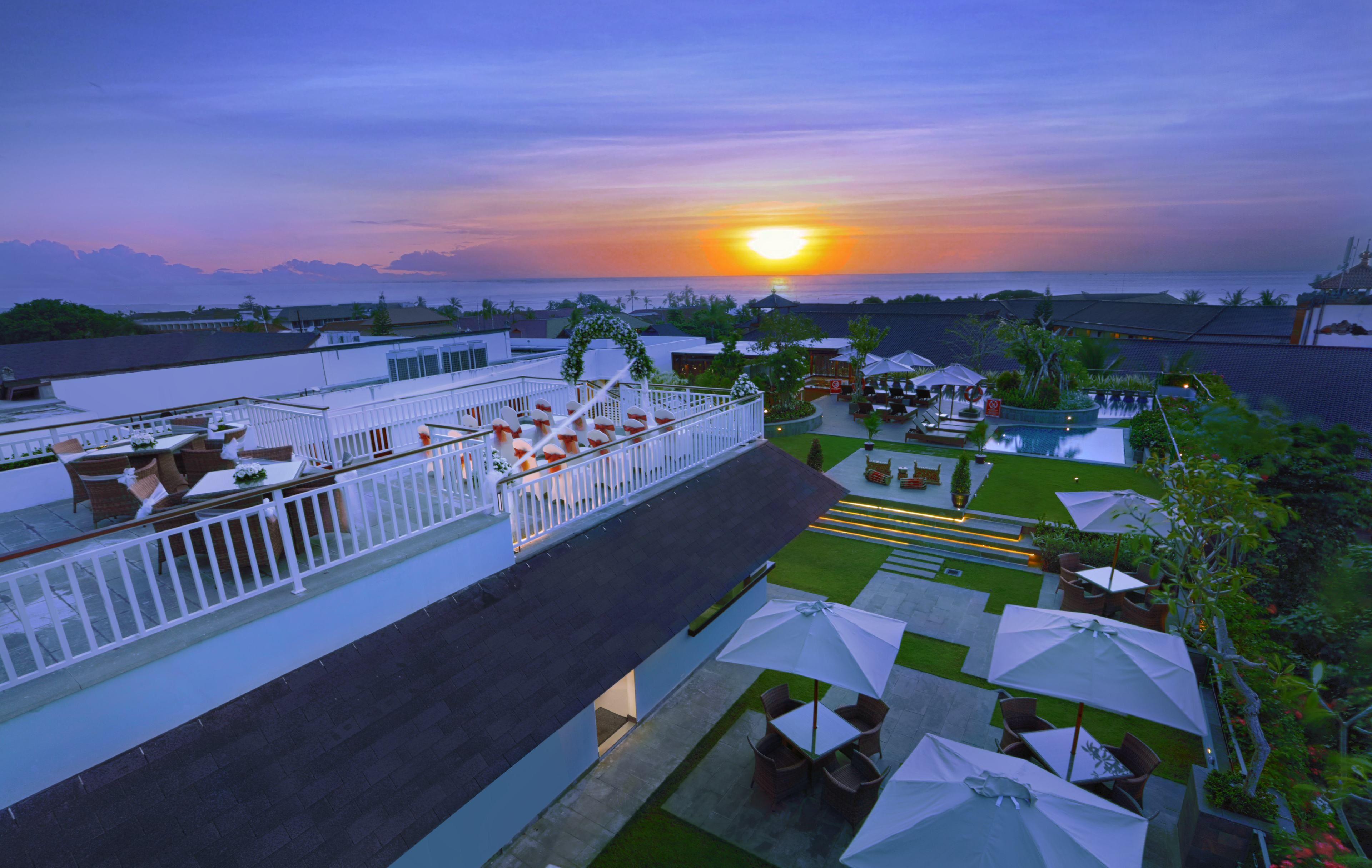 15 Smart Airport Hotels in Kartika Plaza Worth Booking