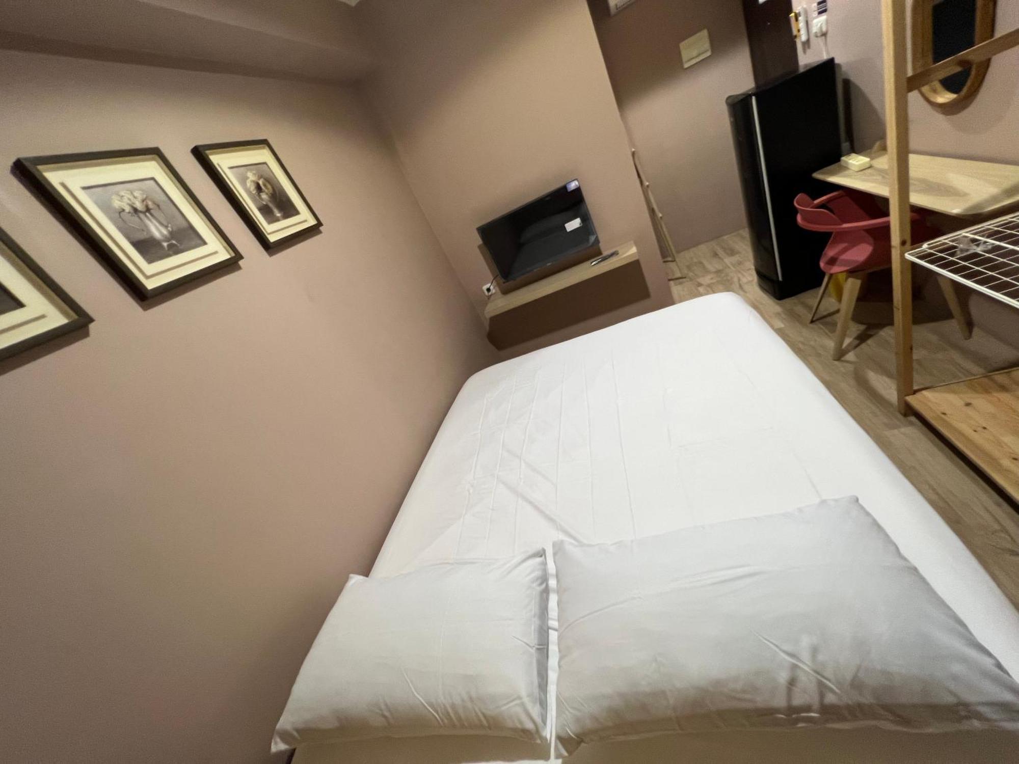 6 Budget Hotels Near Thamrin City Worth Booking