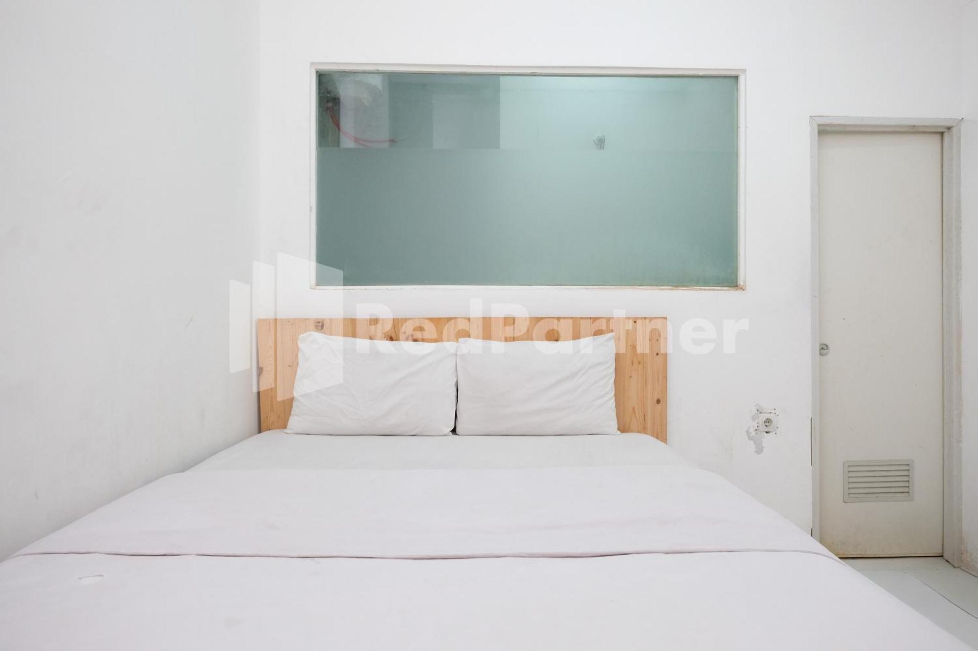 Where to Stay in Wirobrajan: 4 RedDoorz Hotels Reviewed