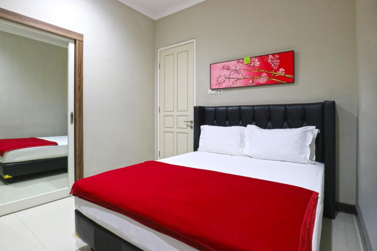 10 Budget 2-Star Hotels in East Java Worth Booking
