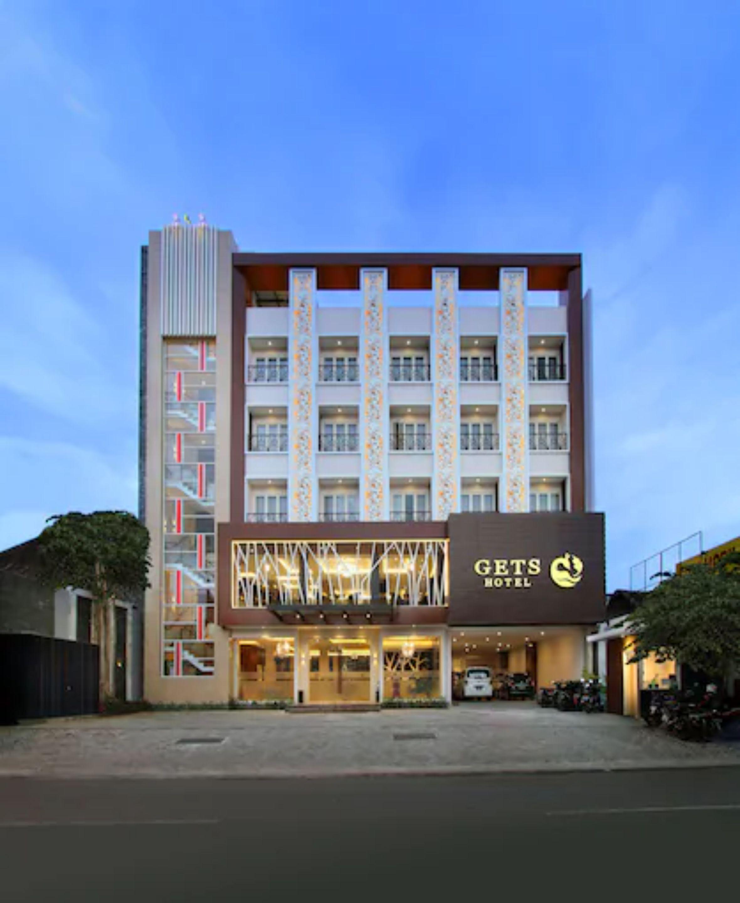 8 Top-Rated Hotels in East Java for Every Traveler