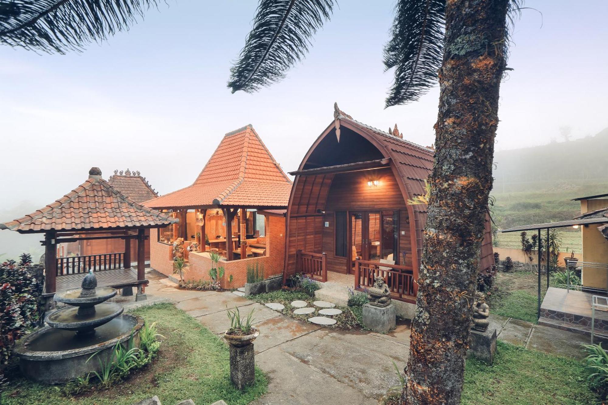 Where to Stay in Indonesia: 15 Best Villa Hotels Ranked